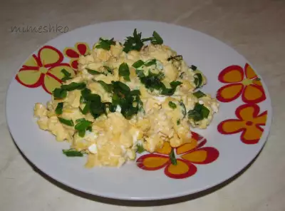 Scrambled Eggs with Sour Cream