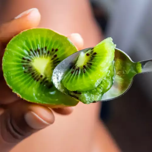 Kiwi Removes Cholesterol From The Body