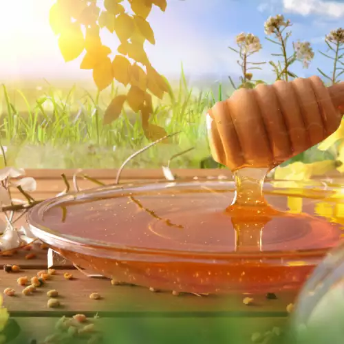 Health Benefits of Honey Consumption
