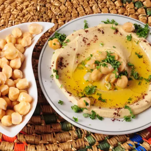 Hummus