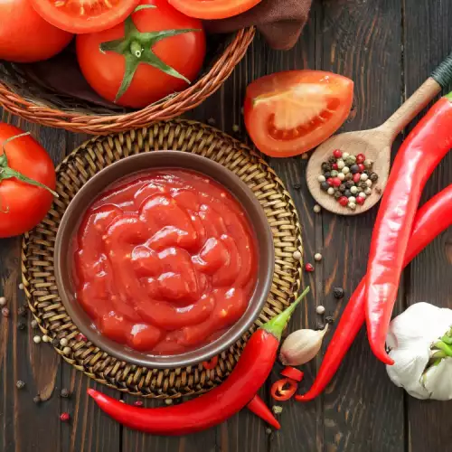 Making Homemade Ketchup