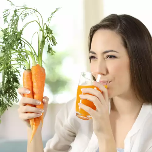 Carrot Juice – 5 Reasons to Love It