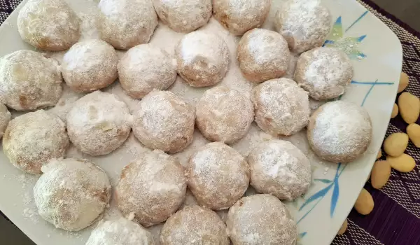Armenian Sweets with Almonds