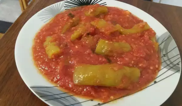 Tasty Appetizer with Banana Peppers