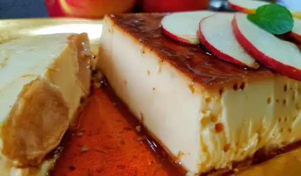 Creme Caramel with Apples
