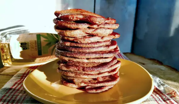 Pancakes with Apple Flour and Agave