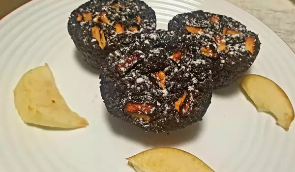 Apple Muffins with Carob Powder