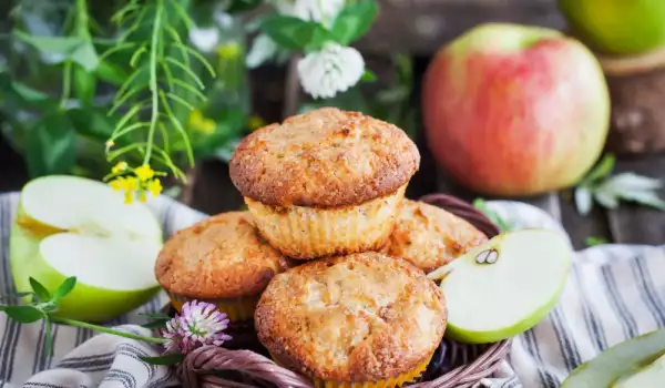 Apple muffins