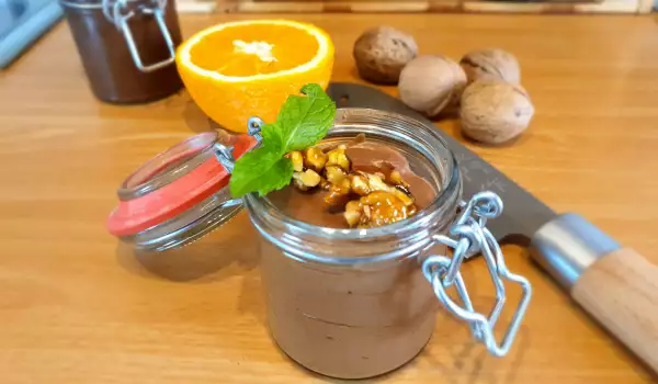 Vegan Chocolate Mousse with Aquafaba
