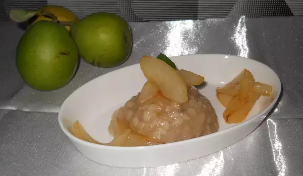 Aşure (Noah`s Pudding) with Caramelized Pears