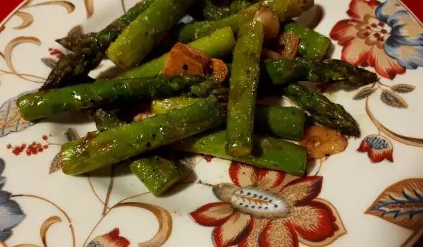 Fried Asparagus in Butter