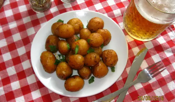 New Potatoes with Spices and Olive Oil