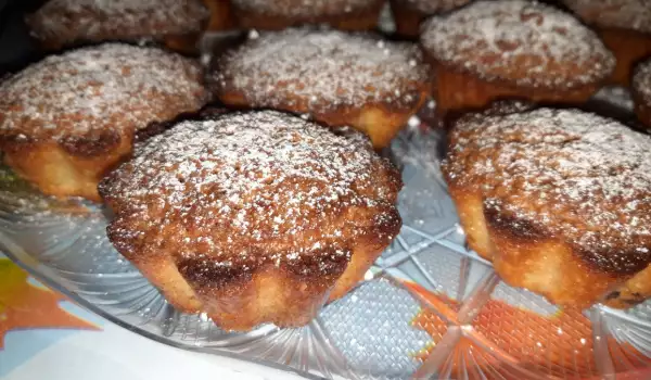 Muffins with Almond Flour and Dark Chocolate