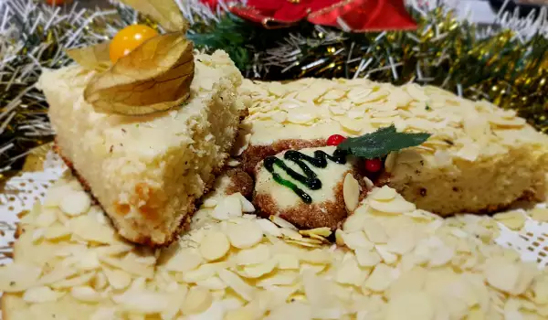 Fine Almond Cake for Christmas