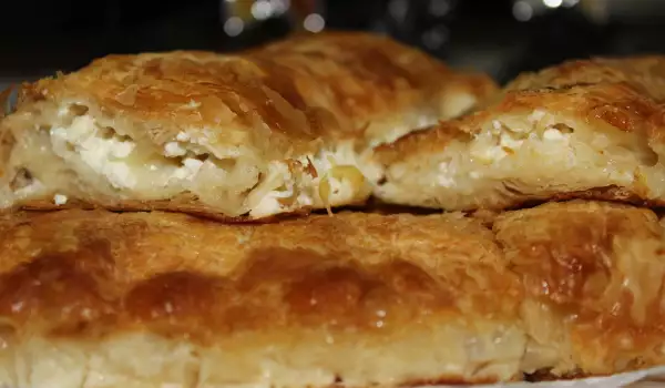 Crunchy Phyllo Pastries with Feta Cheese