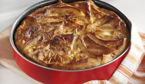 French Filo Pastry Pie with Apples