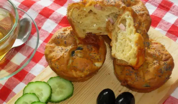Phyllo Pastry Muffins with Feta, Cheese, Bacon and Olives
