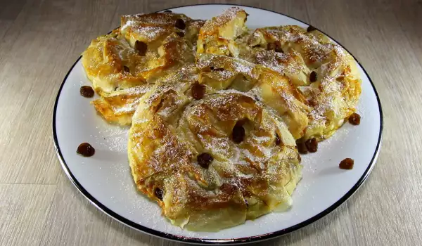 Phyllo Pastries with Cream and Pumpkin