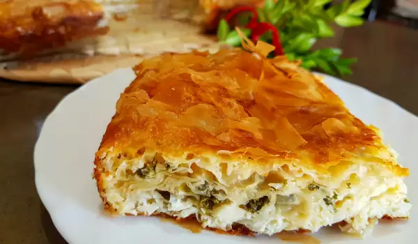 Kale and White Cheese Filo Pastry Pie