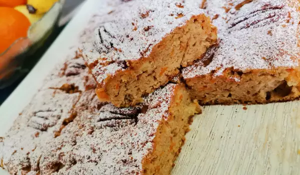 Gluten-Free Cake with Carrots and Apples