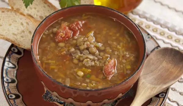 Lentils with Smoked Ribs