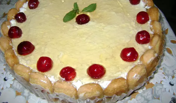 Biscotti Cake with Mascarpone and Sour Cream