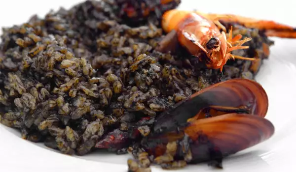 Black Rice Paella