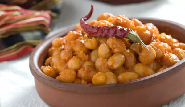 Rhodope-Style Fried Beans