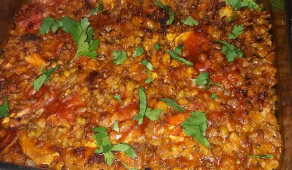 Baked Mung Beans with Mushrooms and Tomatoes
