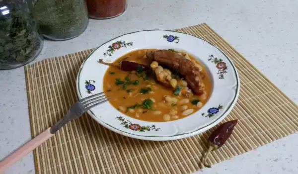 Bean Stew with Smoked Ribs