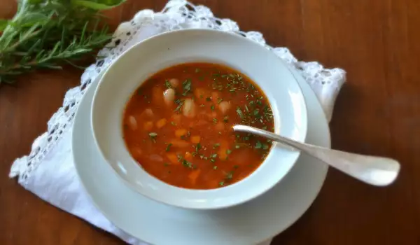 Bean Soup with Mediterranean Spices