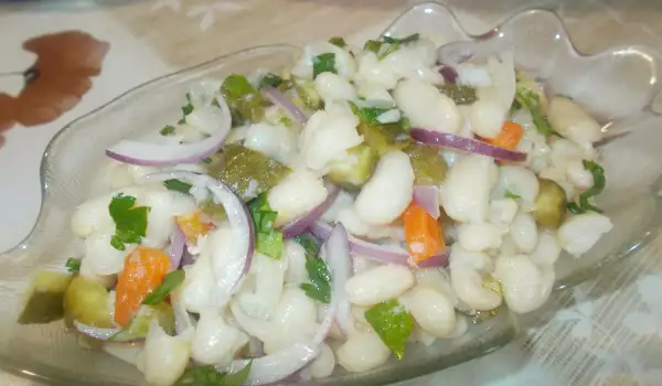 Bean Salad with Pickles and Carrots