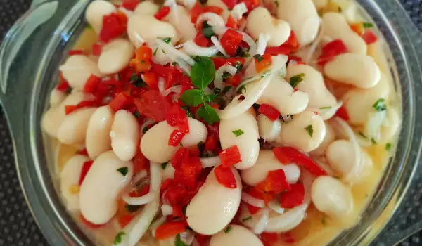 Bean Salad with Mint