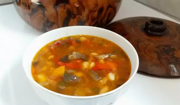 Beans with Porcini Mushrooms in a Clay Pot
