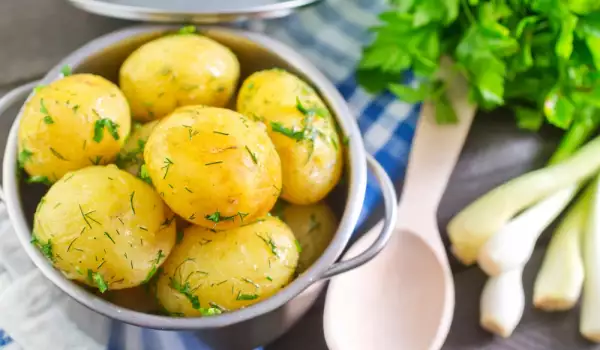 The Nutritional Value of Boiled Potatoes