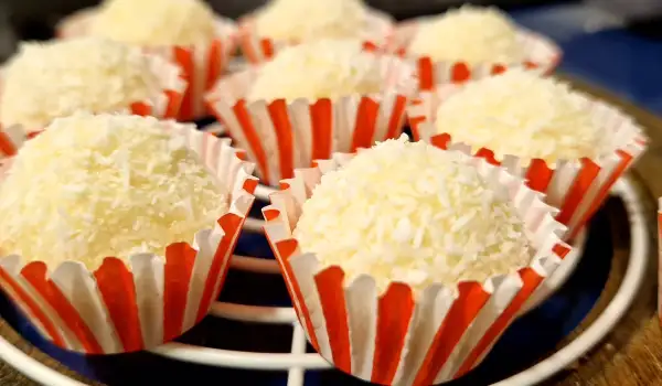 Mascarpone and White Chocolate Candies