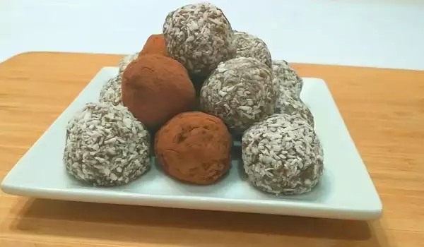 5 Minute Candies without Sugar and Flour