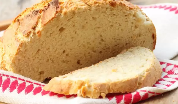 How to Make Yeast for Bread?