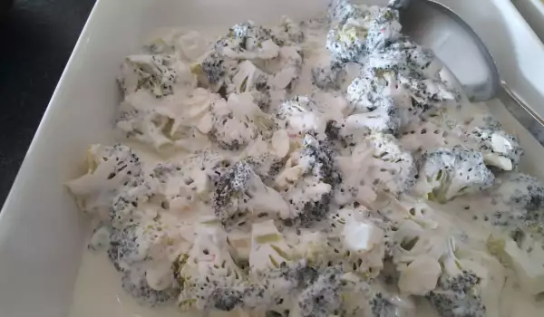 Broccoli in Cream Sauce