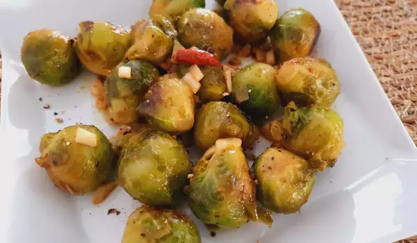 Stewed Brussels Sprouts for Garnish