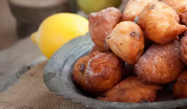 Yeast Fritters