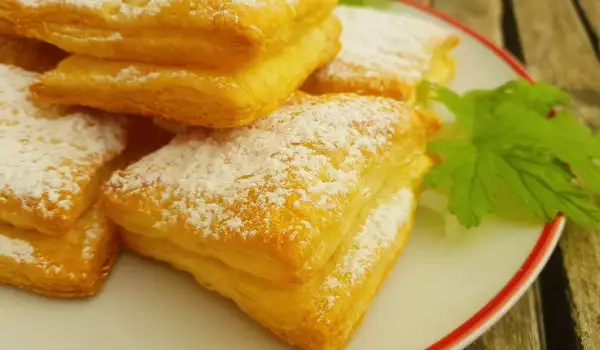 Sweet Puff Pastry Miguelitos