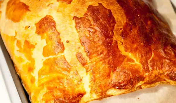 Pie with Vegetables and Cottage Cheese