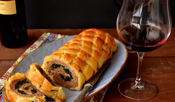 Woven Puff Pastry Roll with Minced Meat