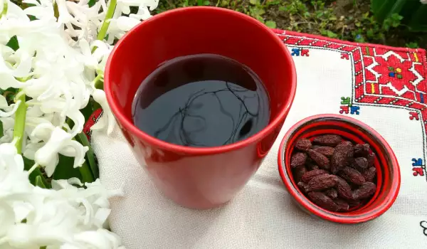 Cornelian Cherry Dogwood Tea for Upset Stomach