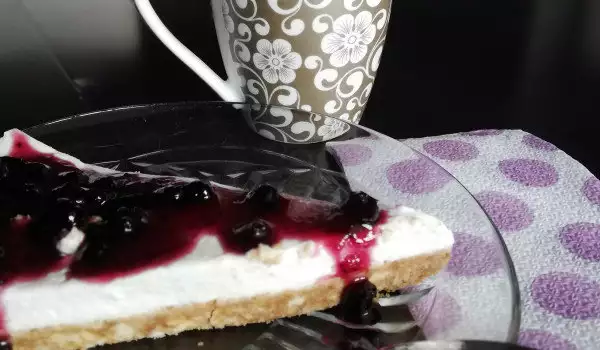 Easy Blueberry Jam Cheesecake