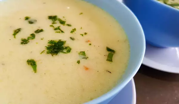 Viennese Garlic Soup