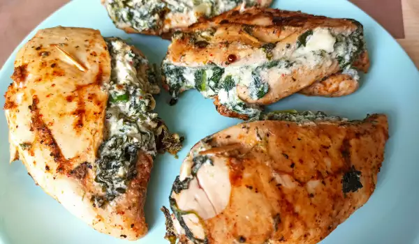 Stuffed Chicken Breast with Spinach and White Cheese