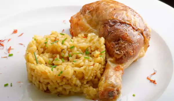 Rice and chicken dish