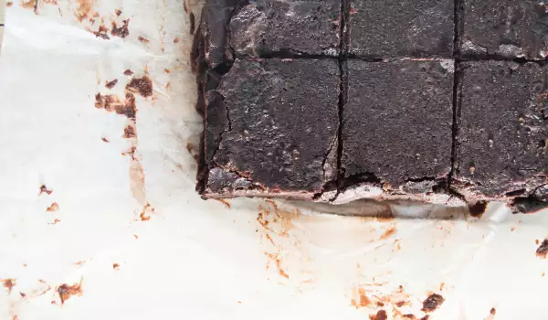 No-Bake Chocolate Chickpea Brownies
